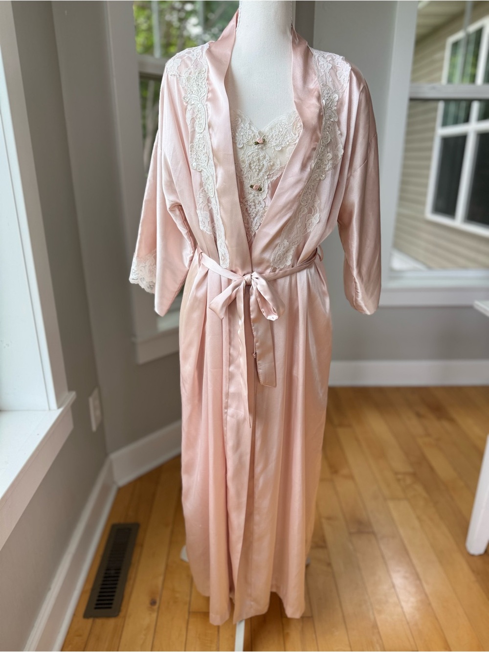 Vintage California Dynasty Blush Pink Satin Chemise Robe 2 Pc Set Sz Large - Picture 4 of 16